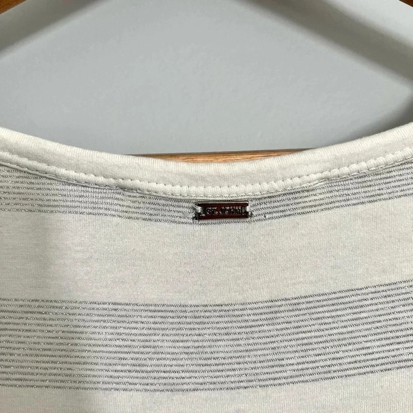 St. John Silver Met. Stripe SS Top Sz P - Picture 5 of 7